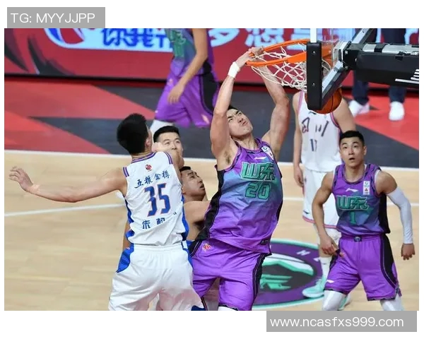 广州队迎战山东西王全力争胜期待精彩对决与球迷共庆篮球盛宴